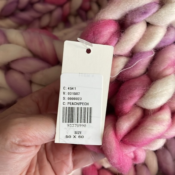 Anthropologie Chunky Knit Wool Throw Blanket, NWT - Picture 4 of 6